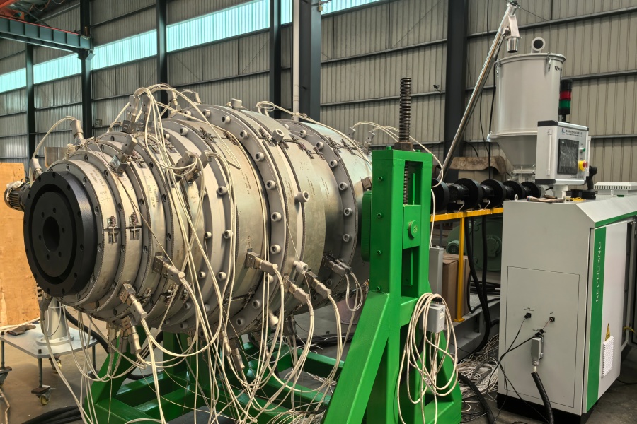 Plastic Exterusion Series Dies and Moulds