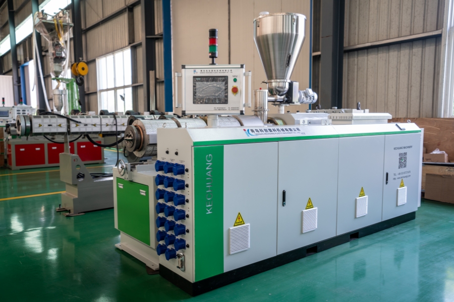 Twin Screws Extruder